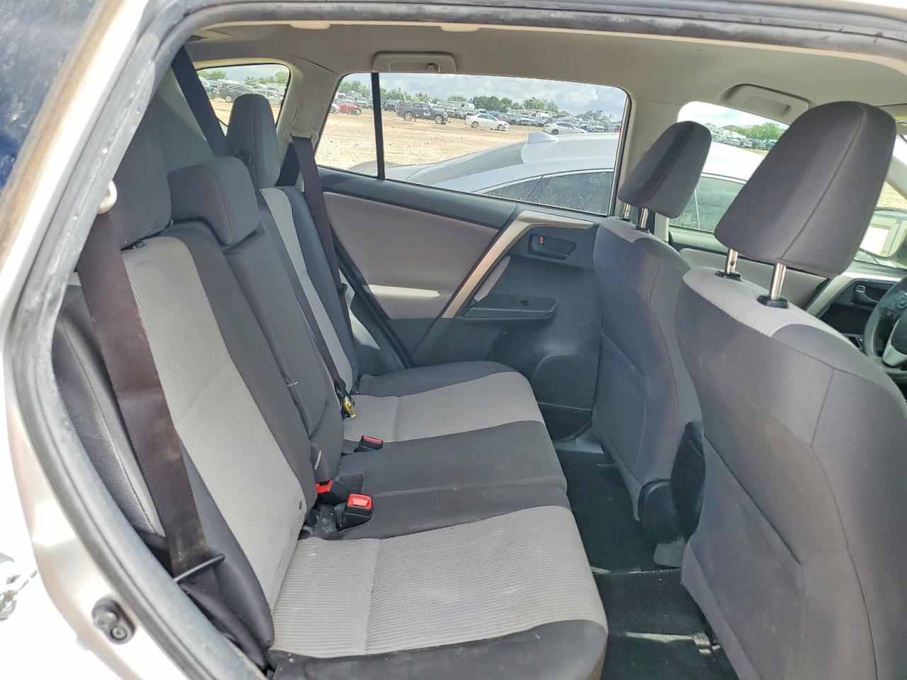 Toyota RAV4 Le