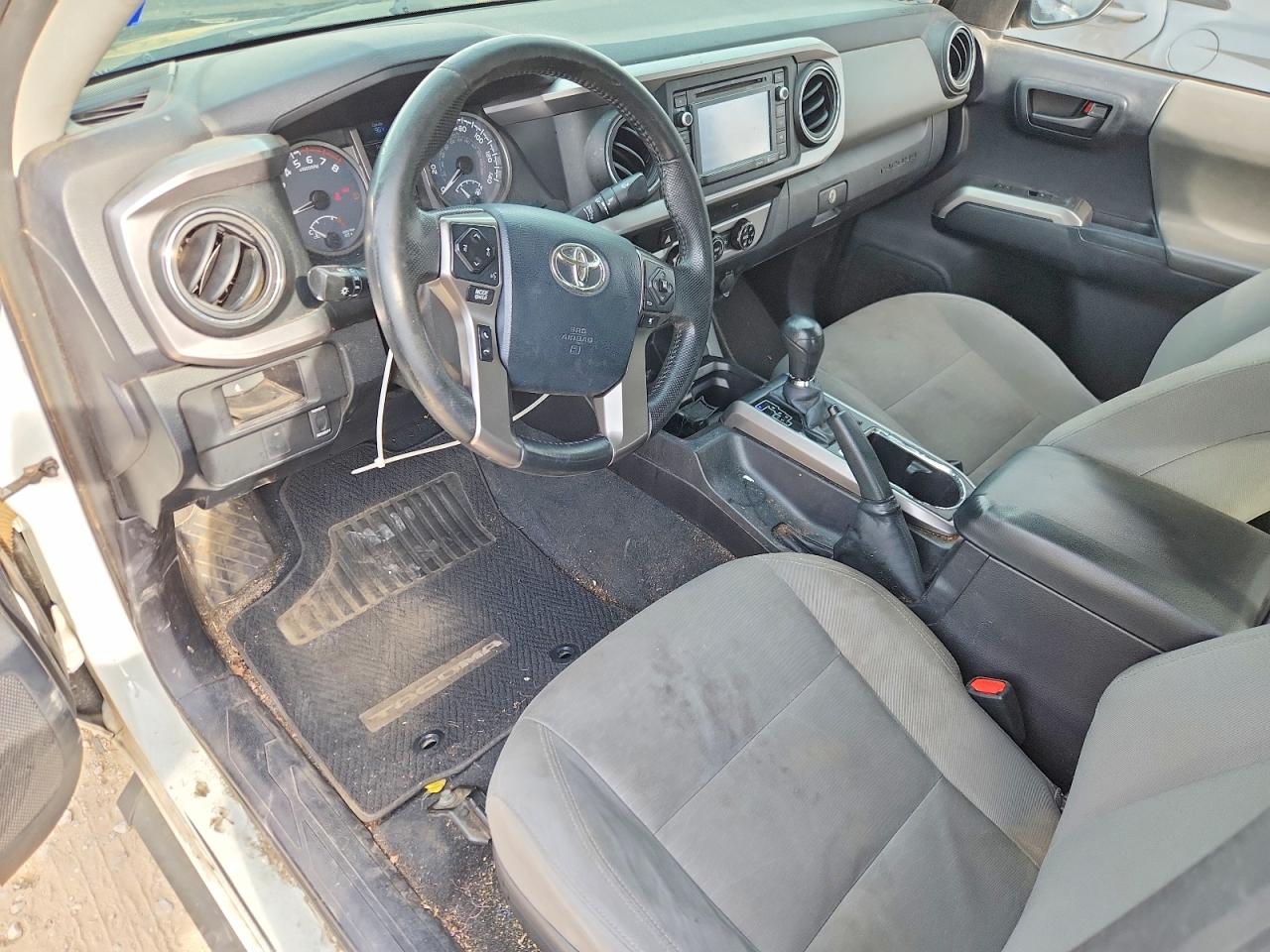 Toyota Tacoma Sr5
