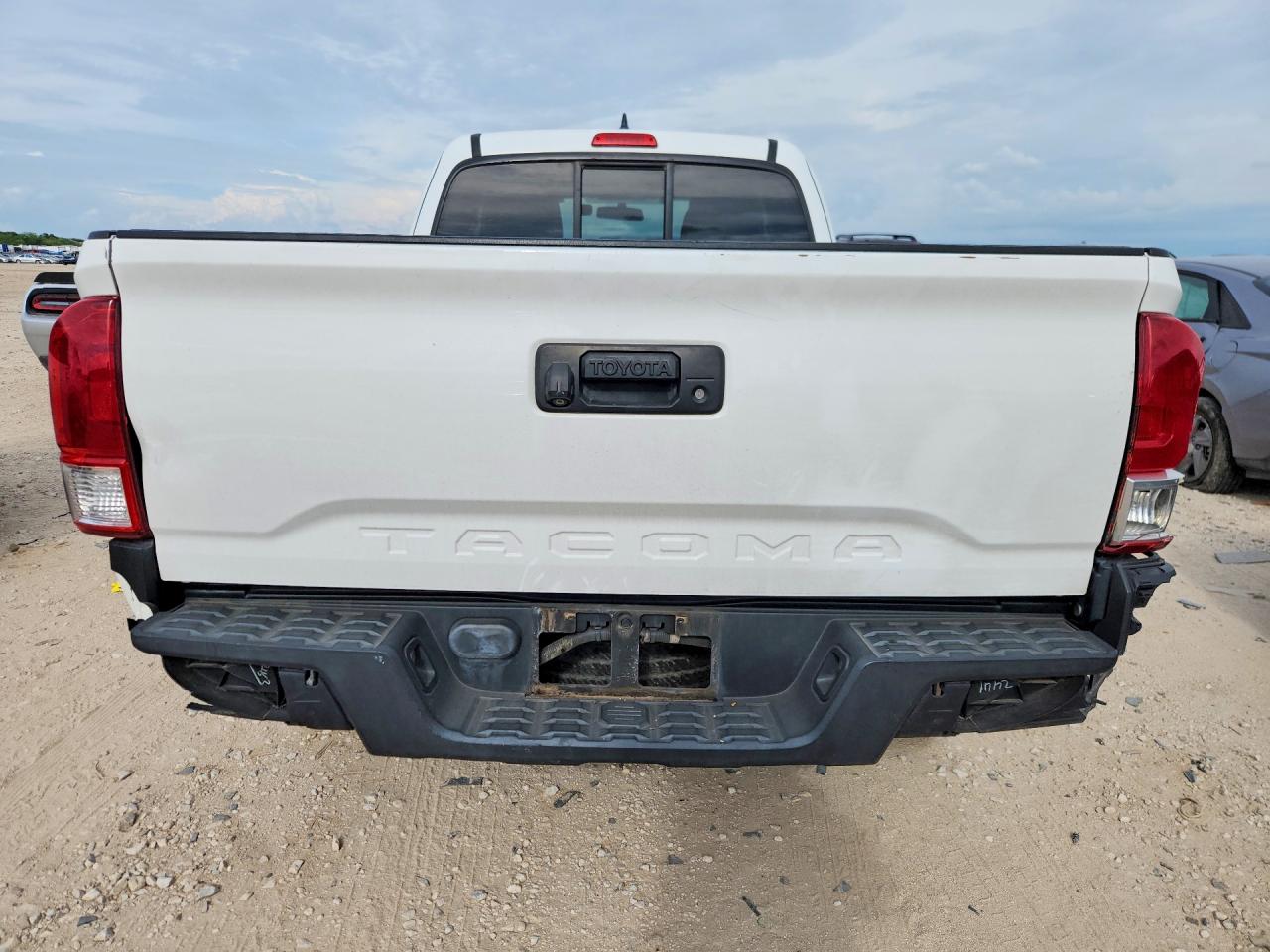 Toyota Tacoma Sr5