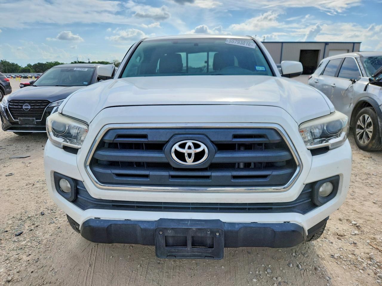Toyota Tacoma Sr5