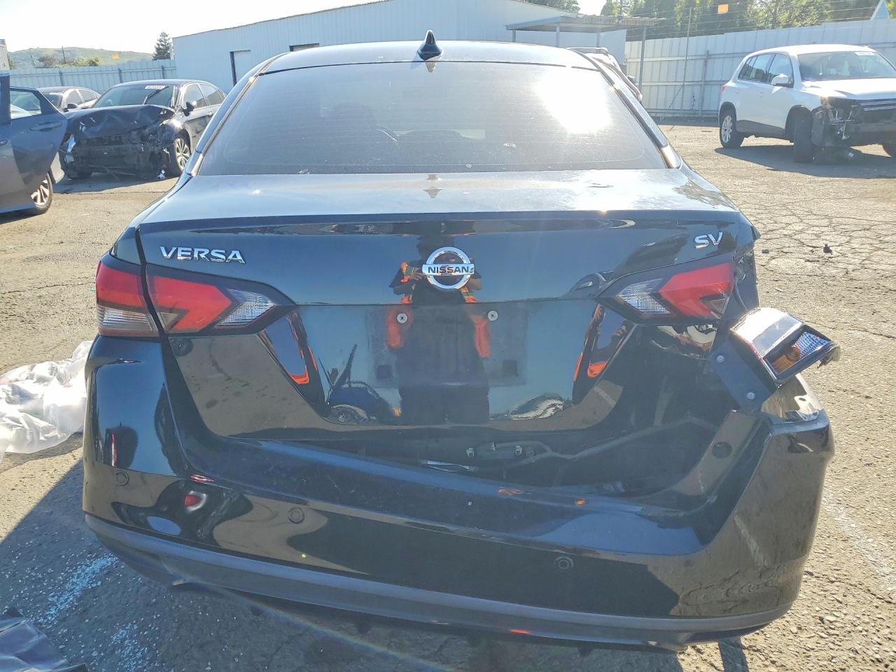 Nissan Versa Sv
