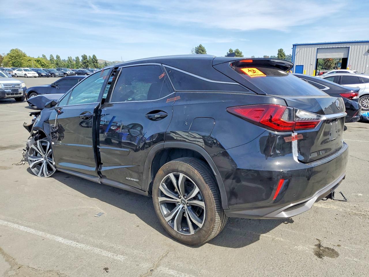 Lexus RX Base