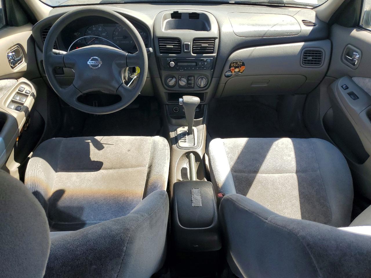 Nissan Sentra Xe