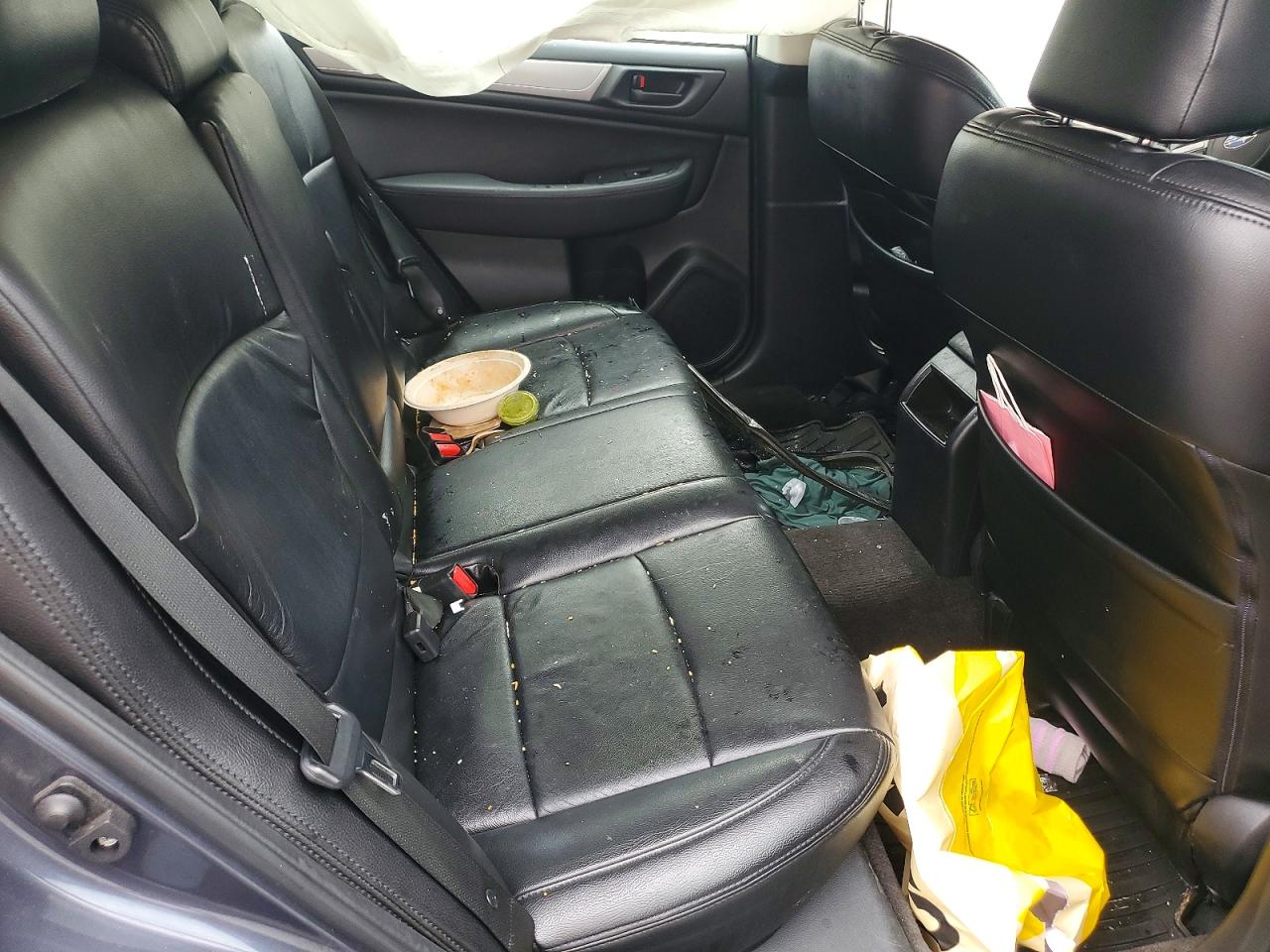 Subaru Outback 2.5i