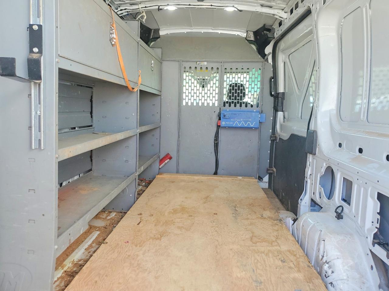 Ford Transit T-250
