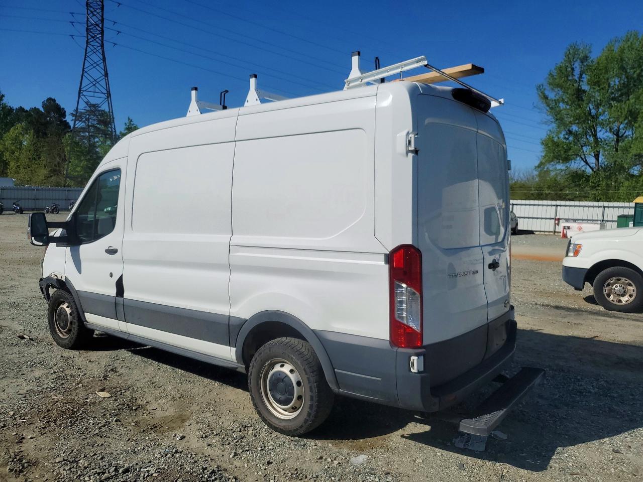 Ford Transit T-250