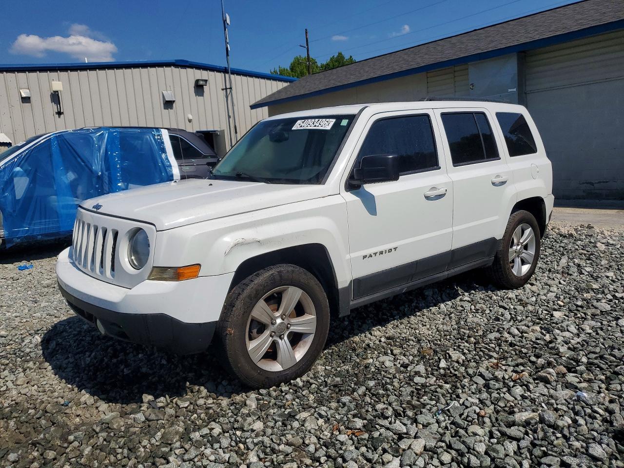 Salvage Jeep Patriot Image