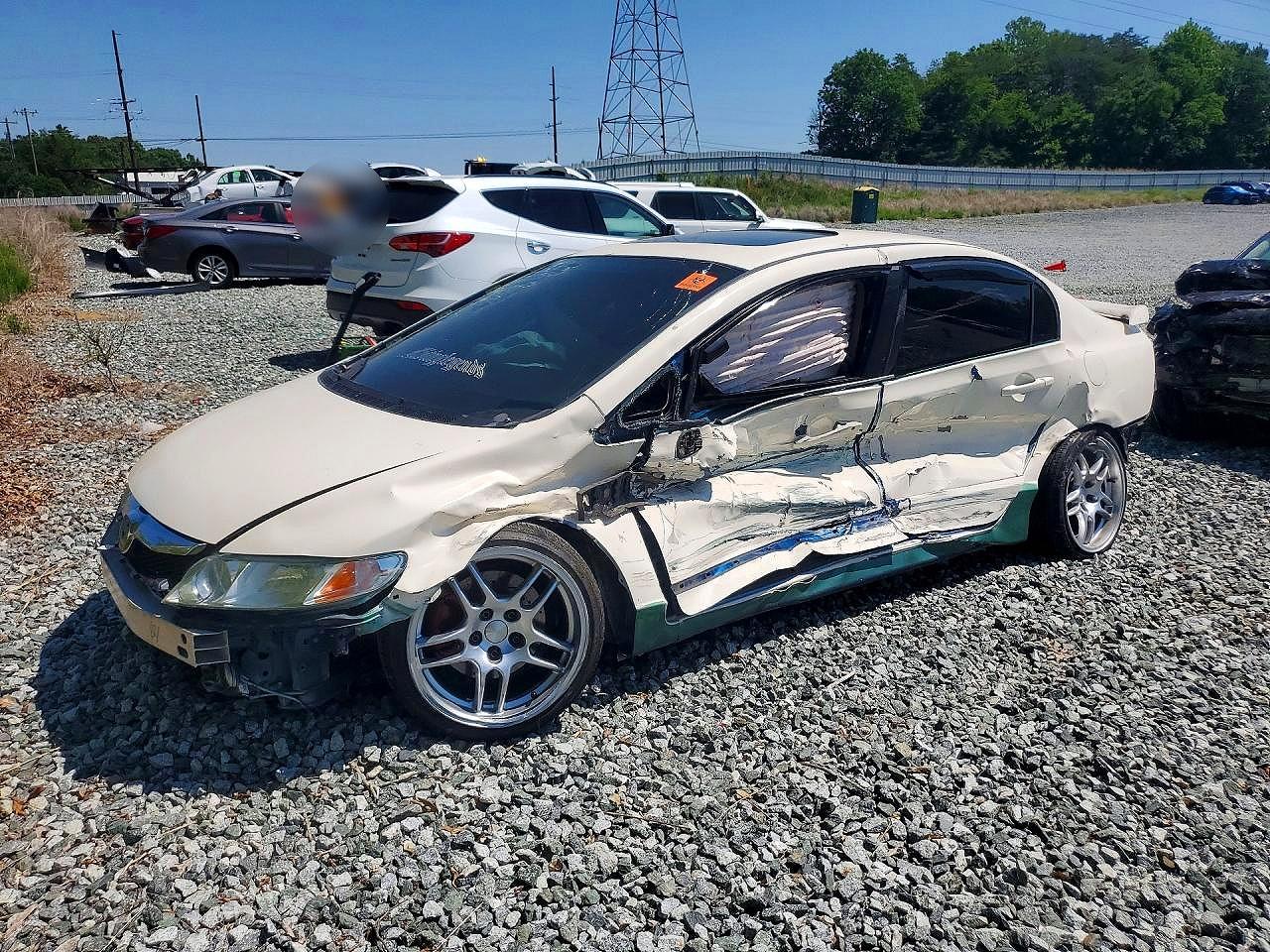 Salvage Honda Civic Image