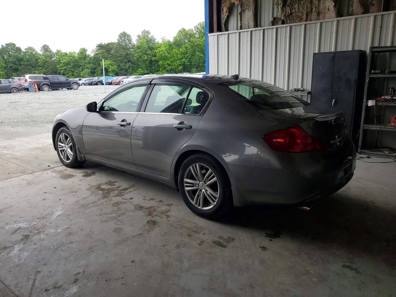 INFINITI G25 X