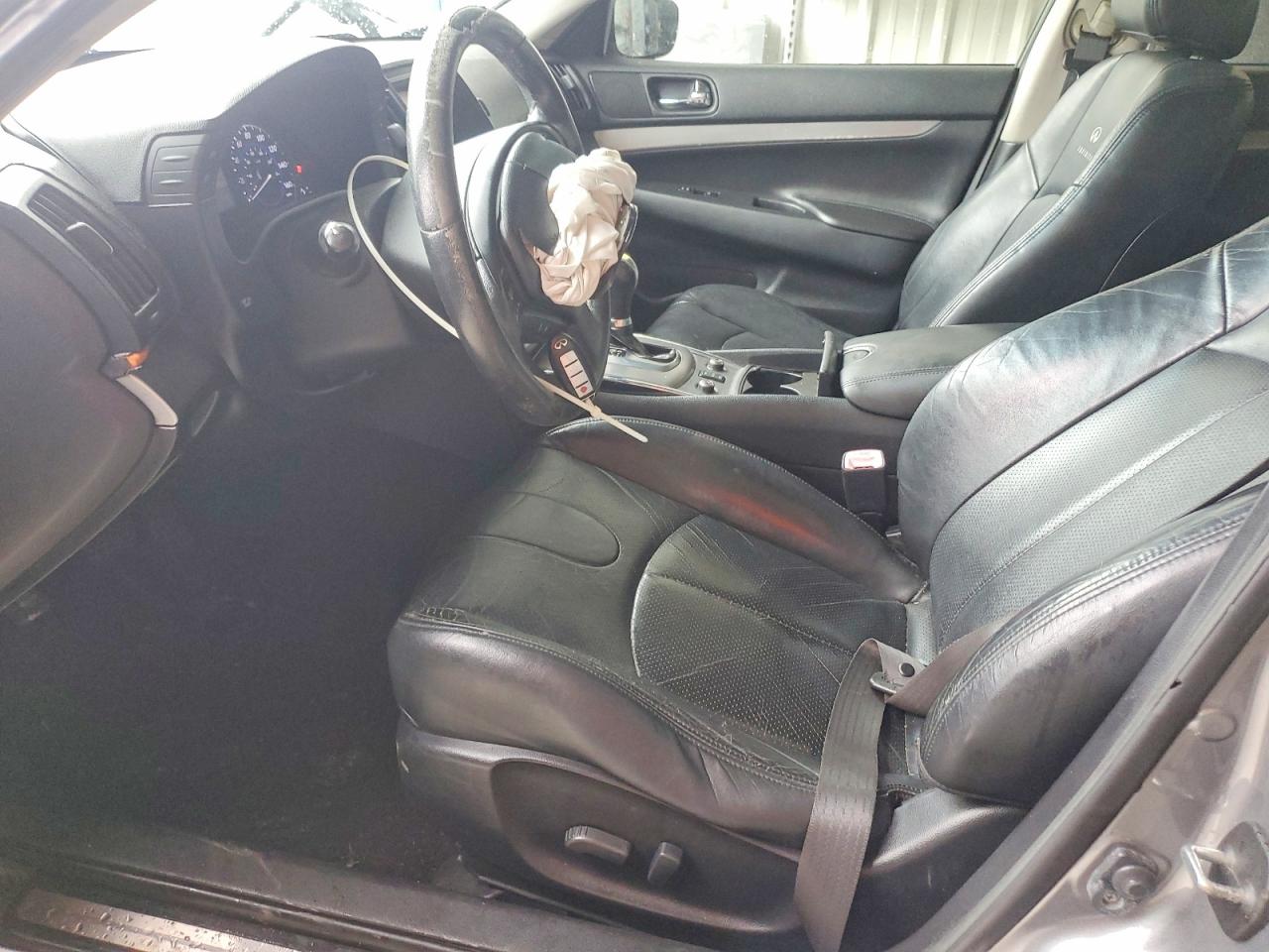 INFINITI G25 X