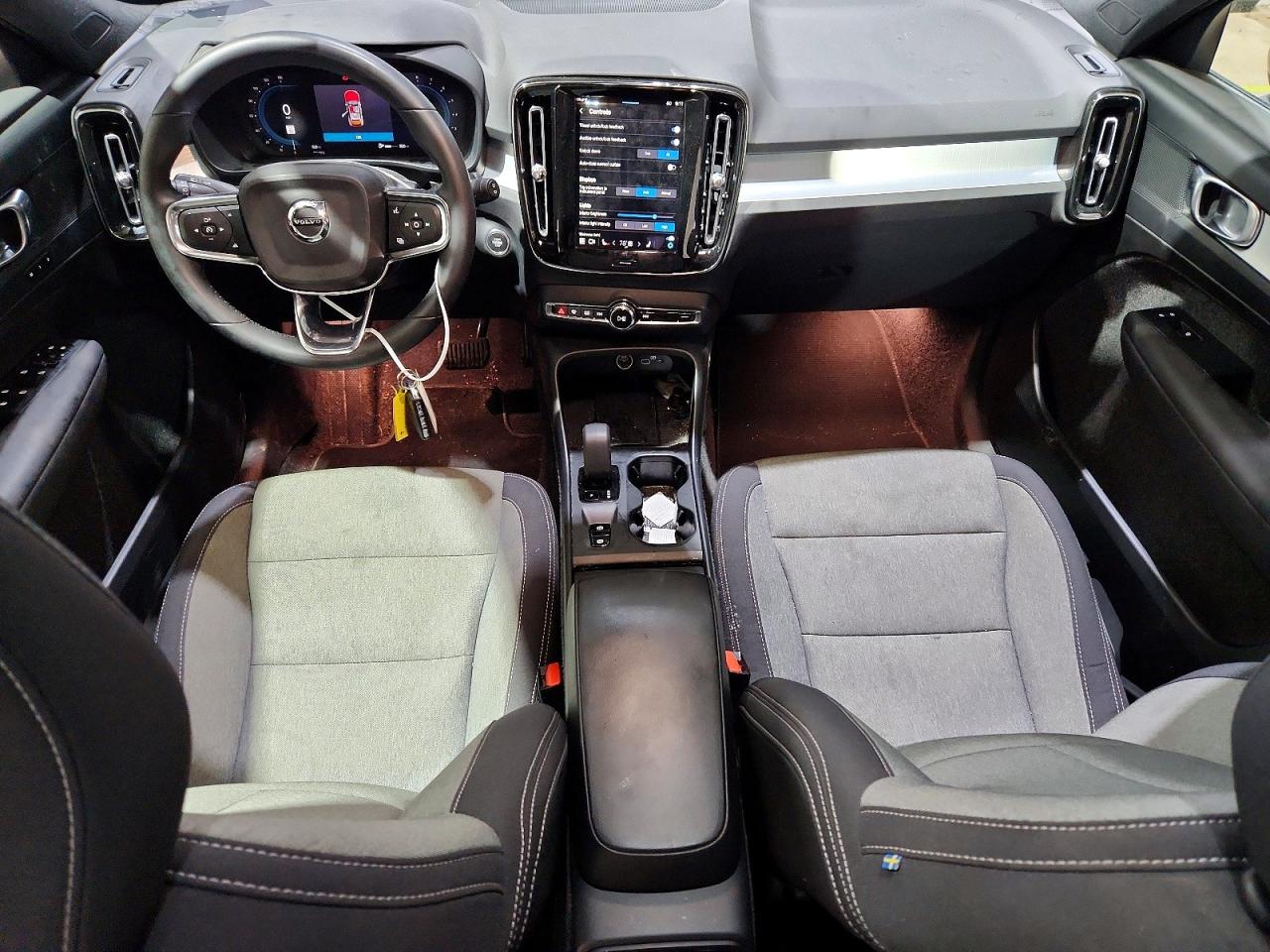Volvo XC40 Core