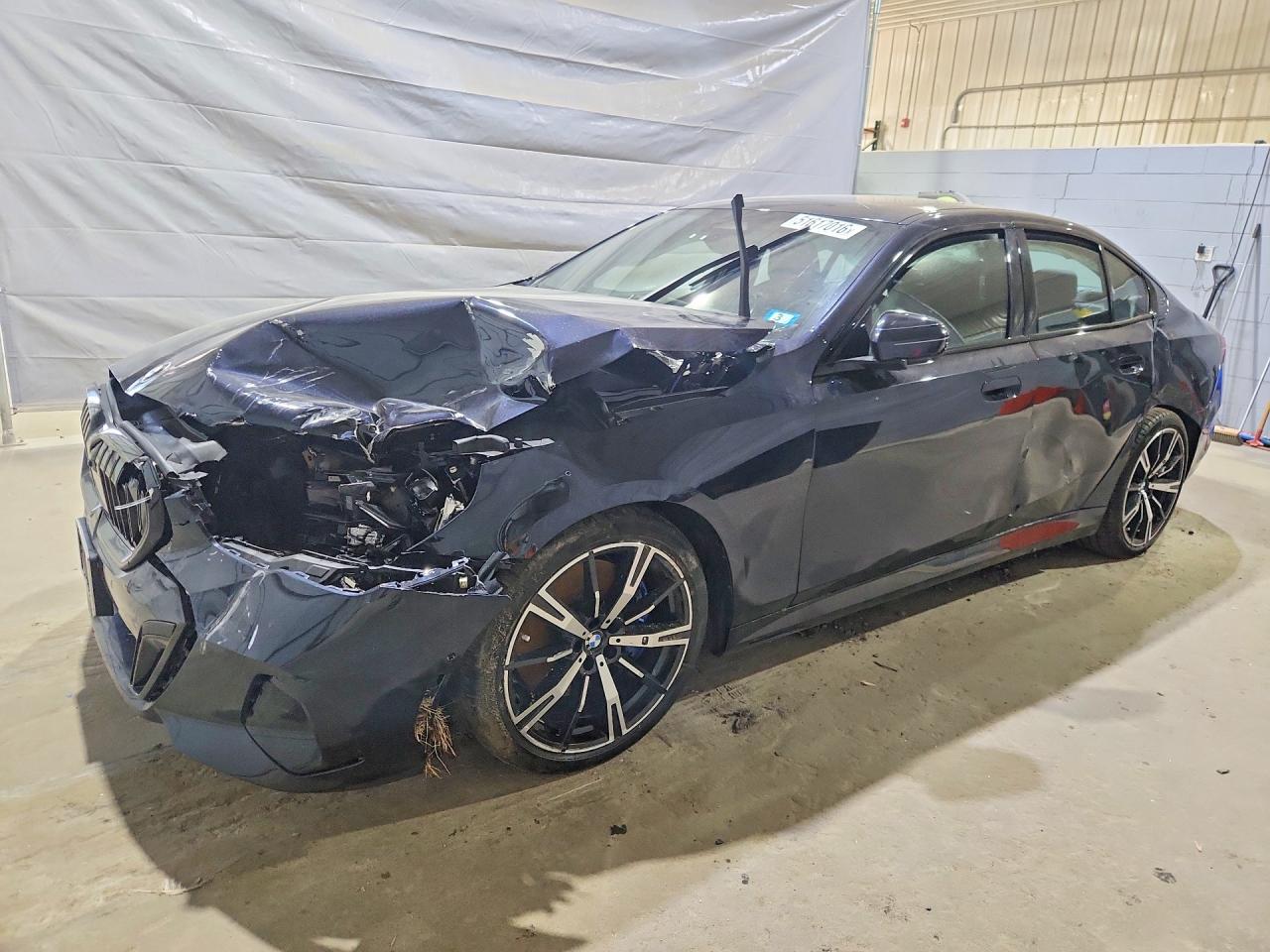 Salvage BMW 5 Series Image