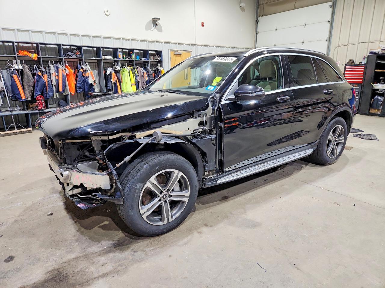 Salvage Mercedes-Benz GLC Image
