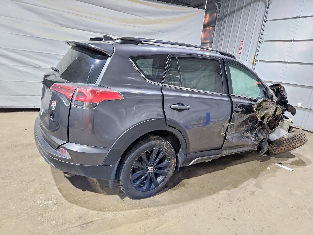 Toyota RAV4 Adventure