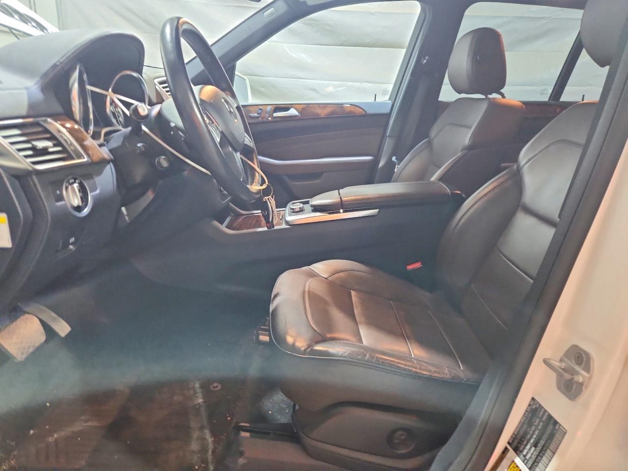 Mercedes-Benz M-Class 550 4matic