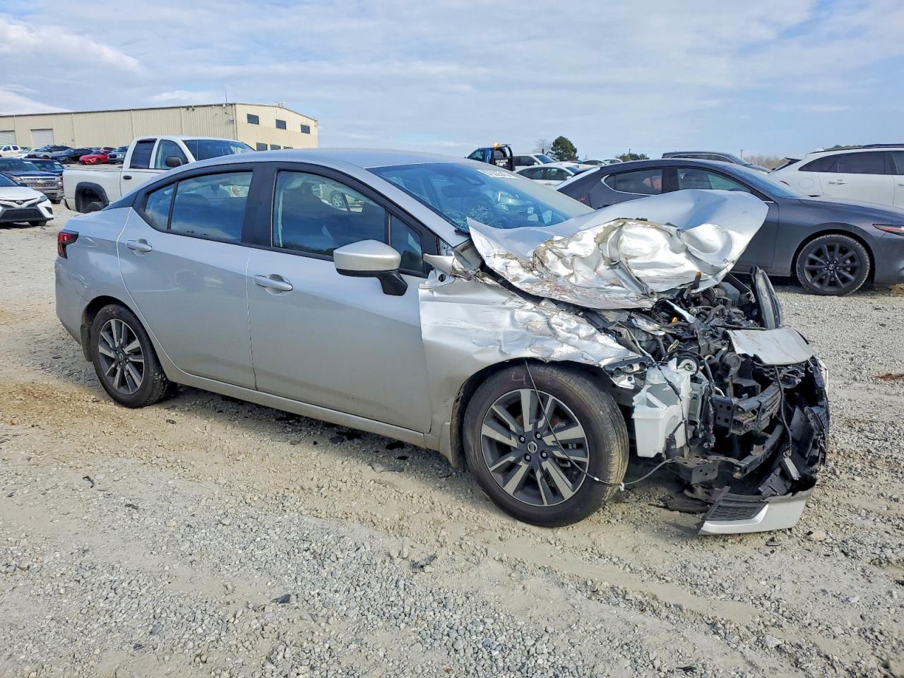 Nissan Versa Sv