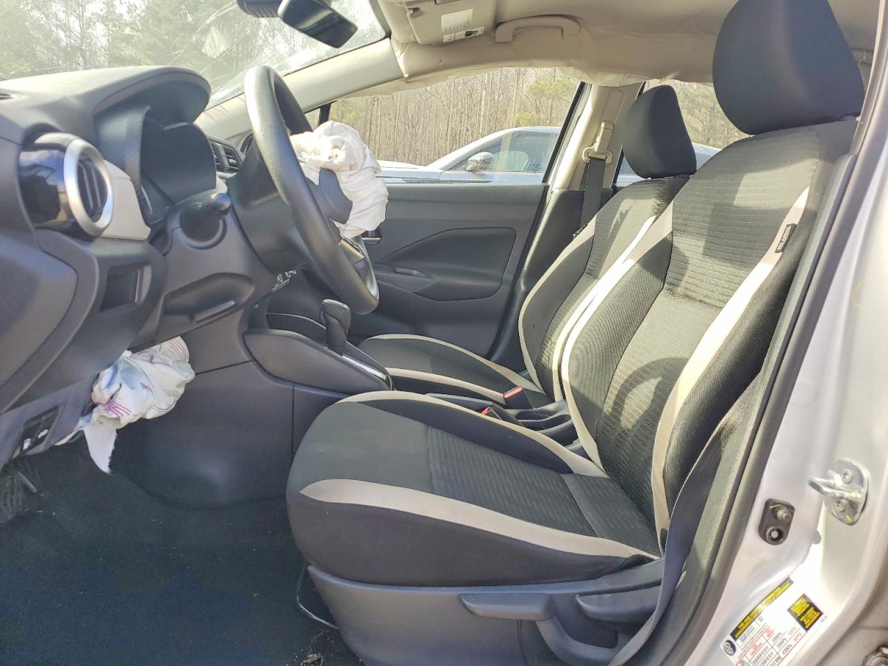 Nissan Versa Sv
