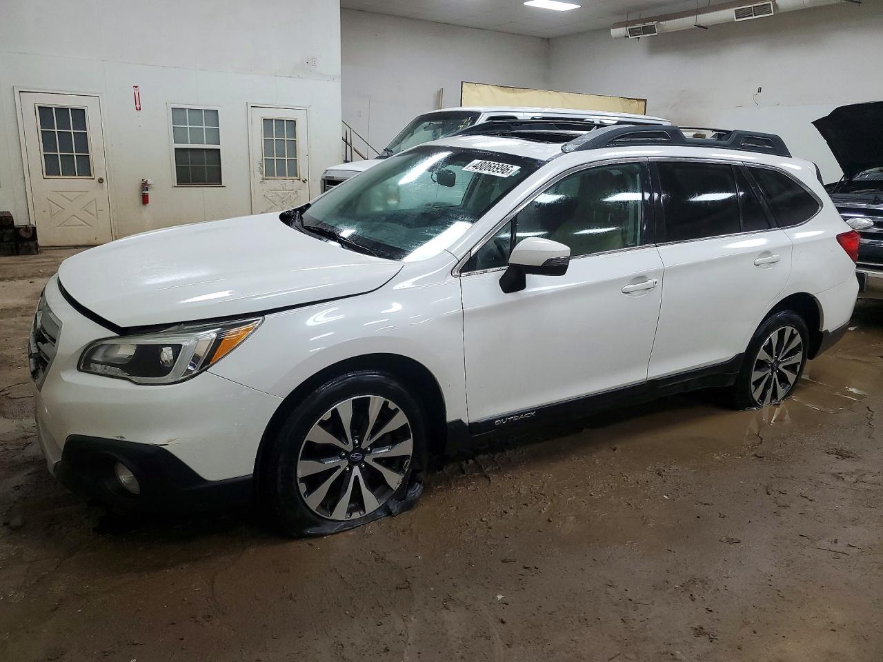 Salvage Subaru Outback Image