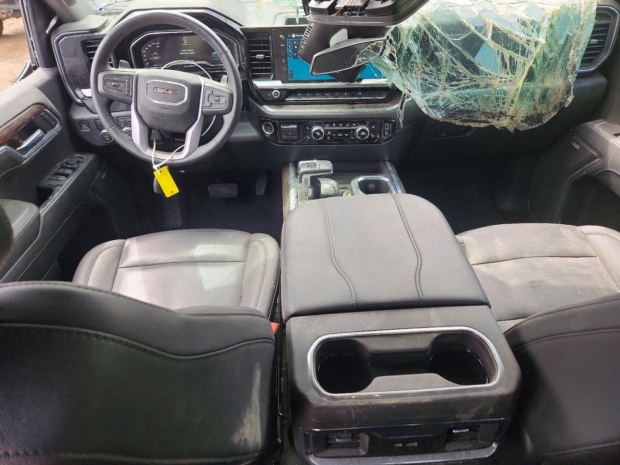 GMC Sierra