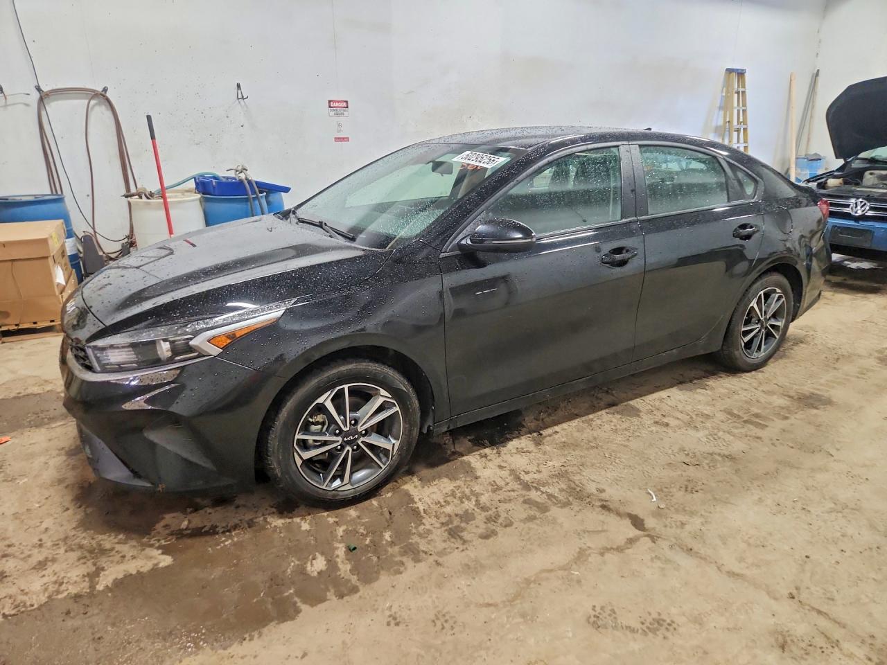 Salvage Kia Forte Image