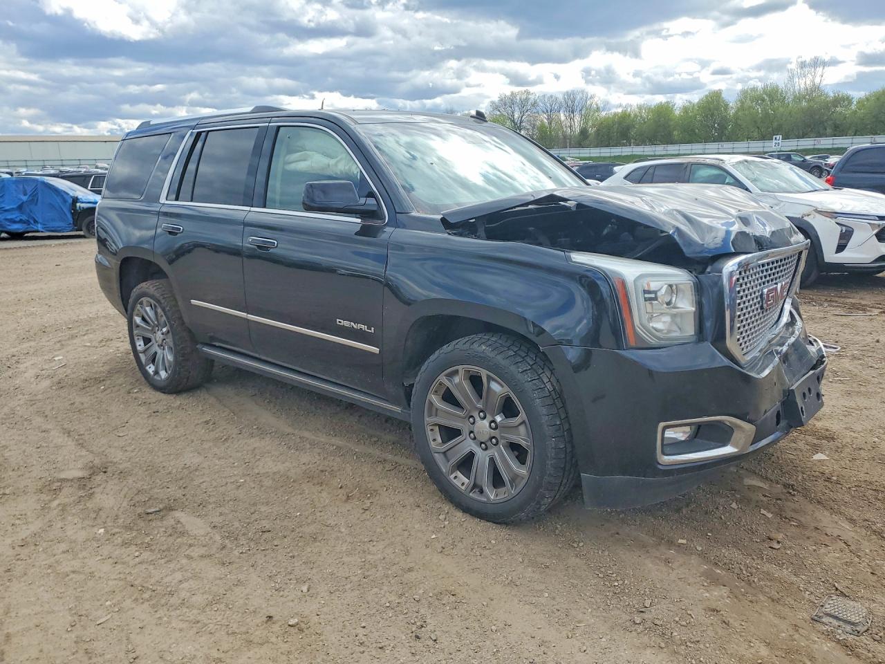 GMC Yukon Denali