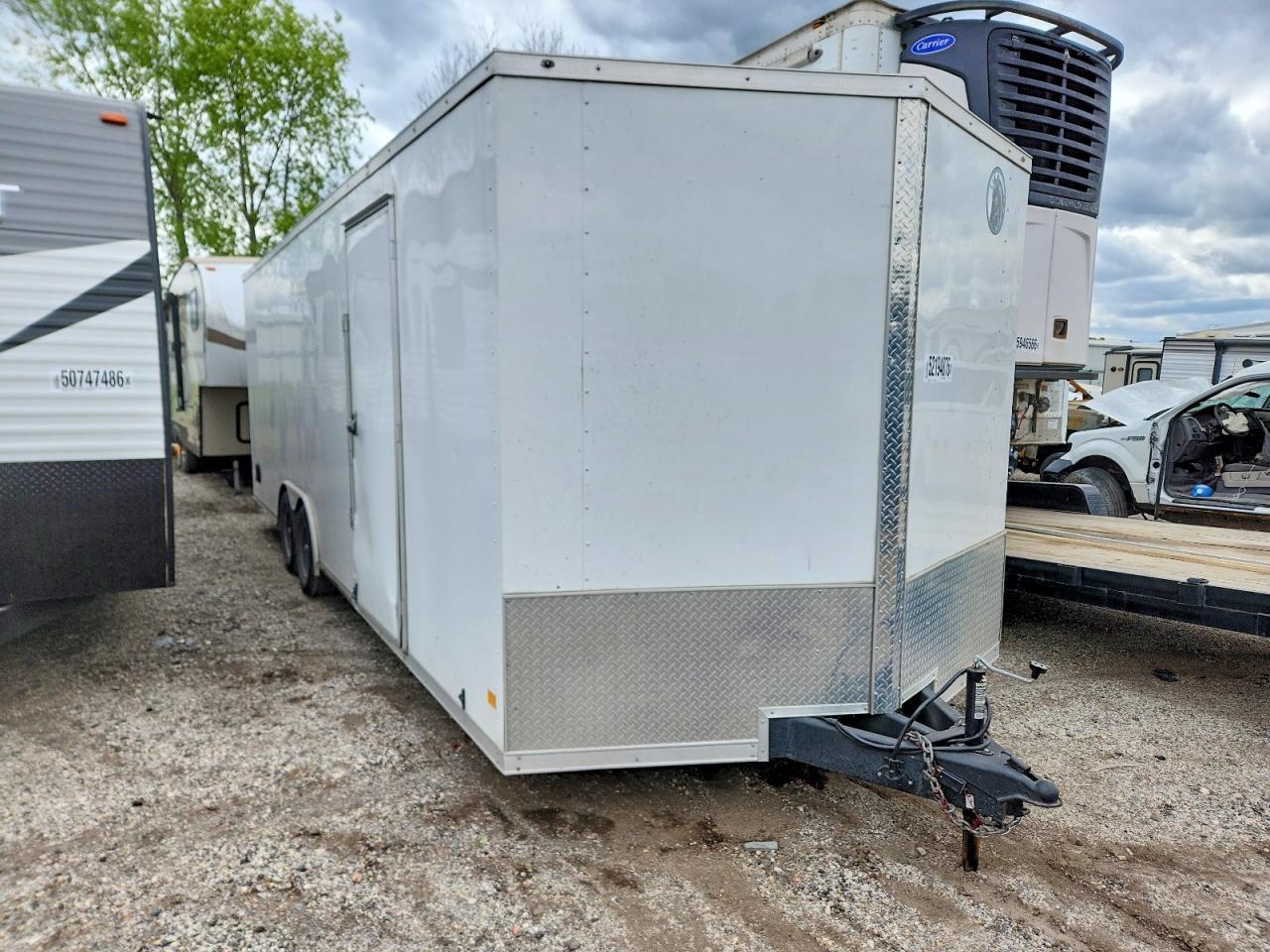 Salvage Darkhorse Cargo Other Image