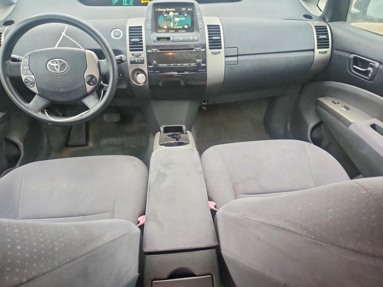 Toyota Prius Base