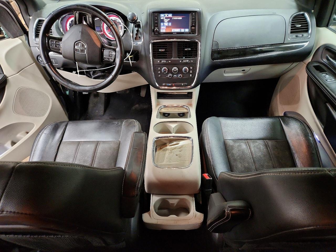 Dodge Caravan Sxt
