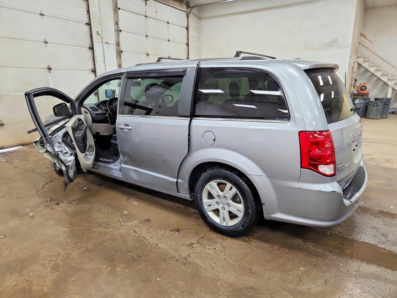 Dodge Caravan Sxt
