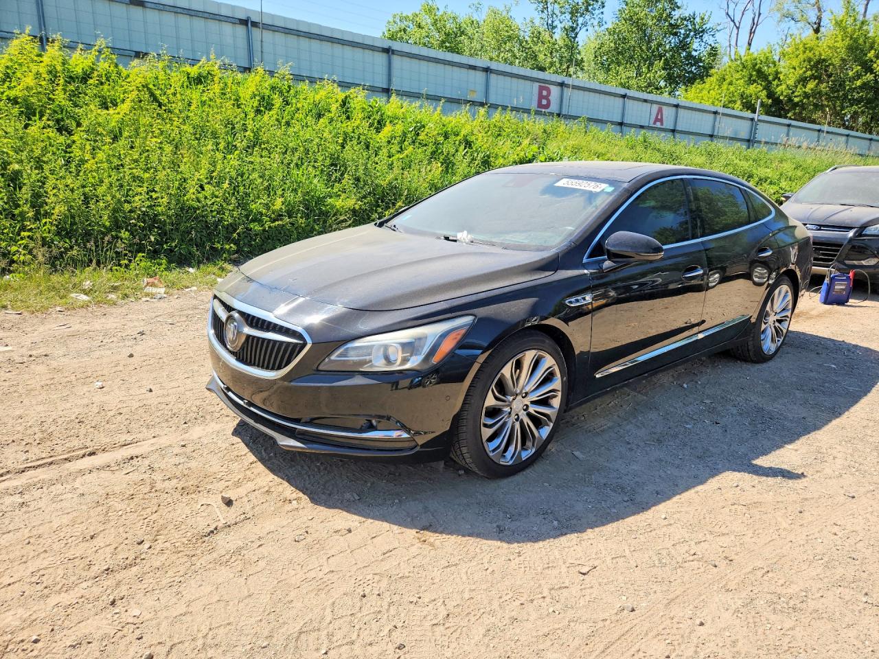 Salvage Buick LaCrosse Image