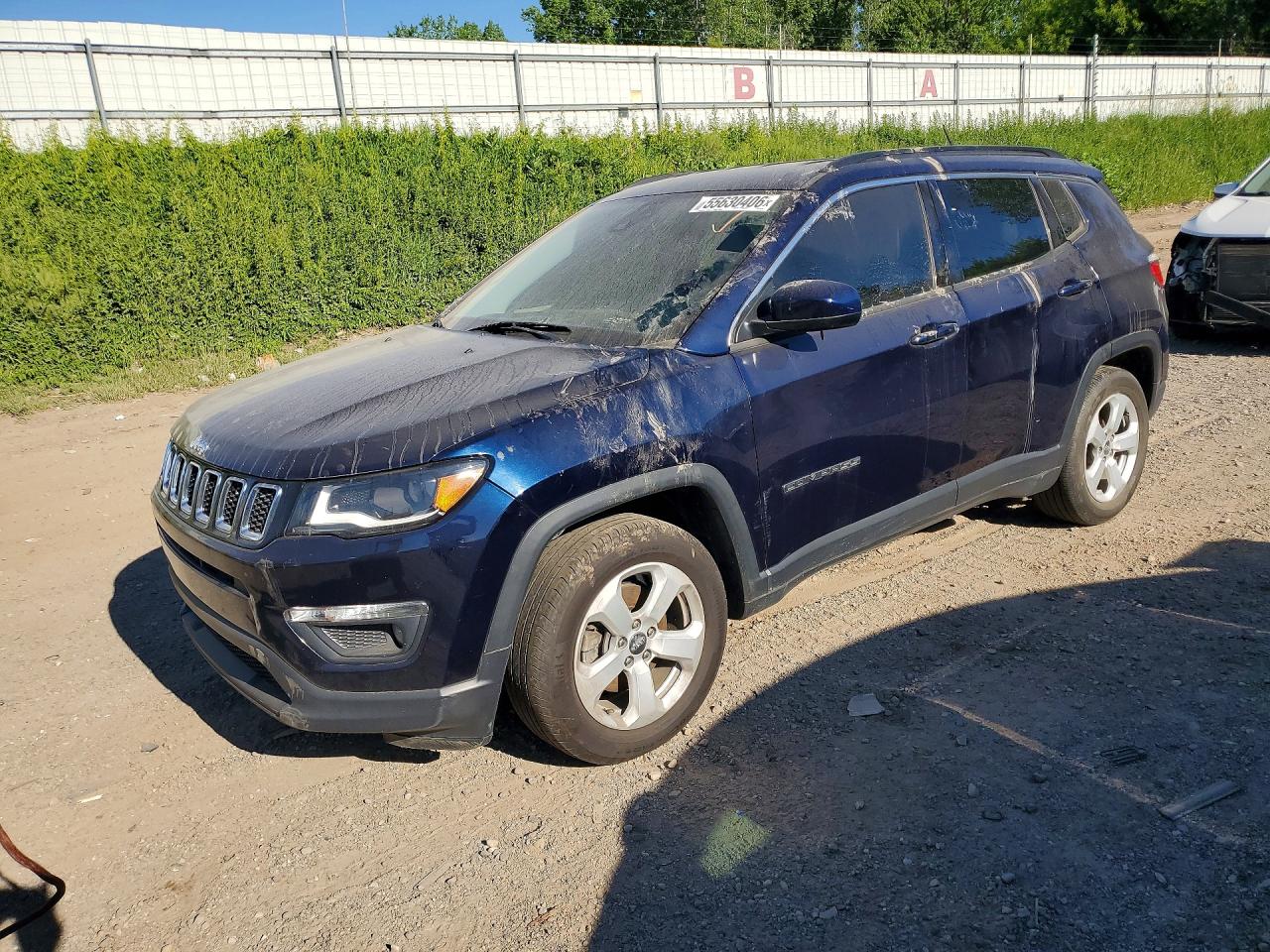 Salvage Jeep Compass Image