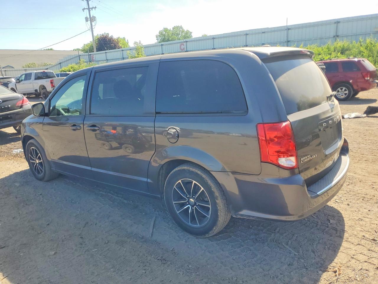 Dodge Caravan Gt