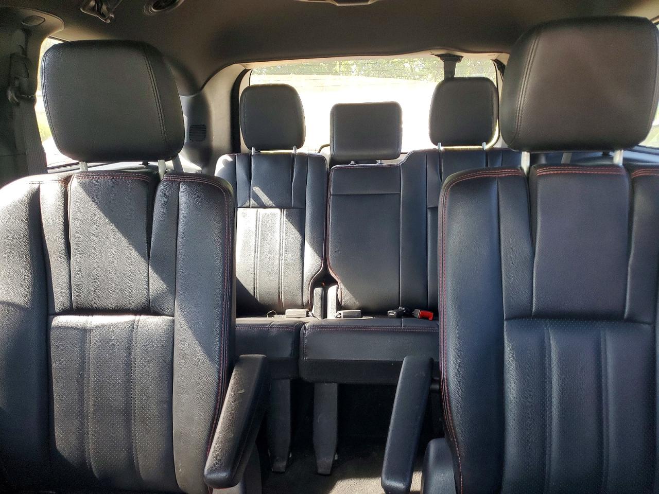 Dodge Caravan Gt