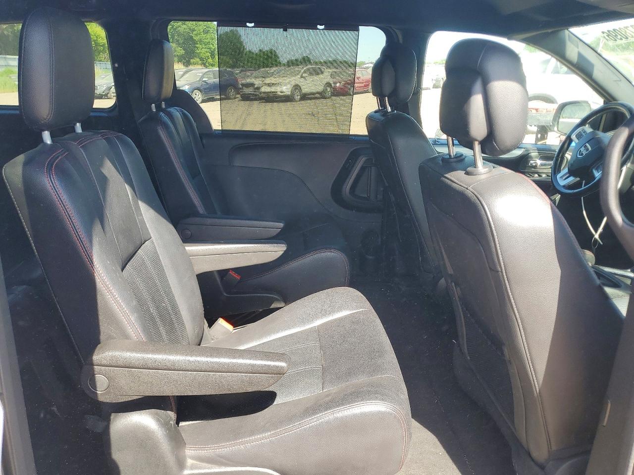 Dodge Caravan Gt