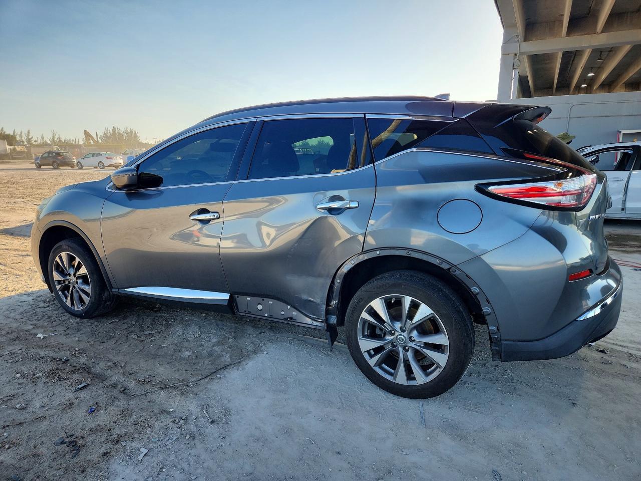 Nissan Murano Sv