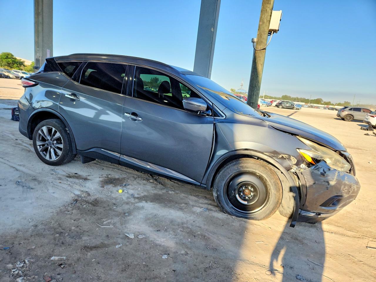 Nissan Murano Sv