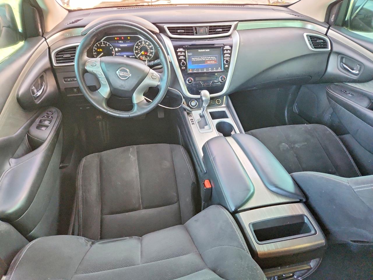 Nissan Murano Sv