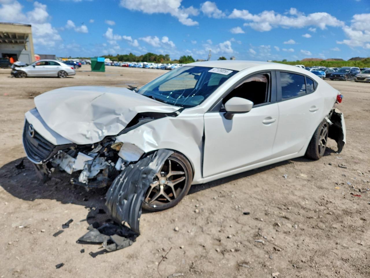 Salvage Mazda 3 Image