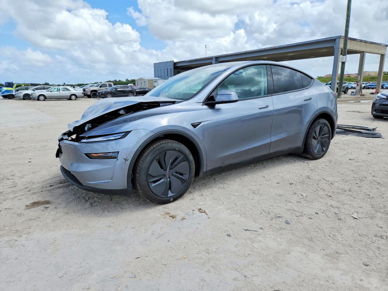 Salvage Tesla Model Y Image