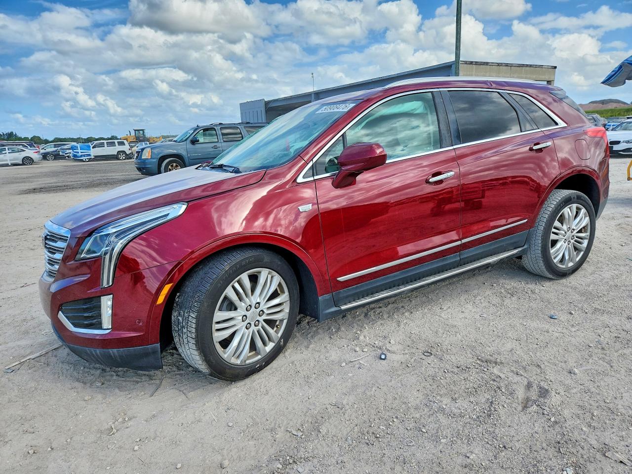 Salvage Cadillac XT5 Image