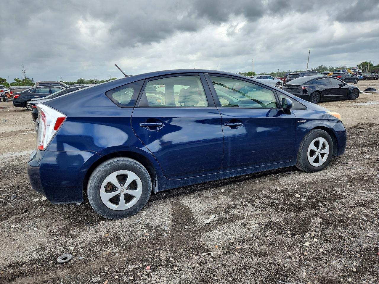 Toyota Prius Three