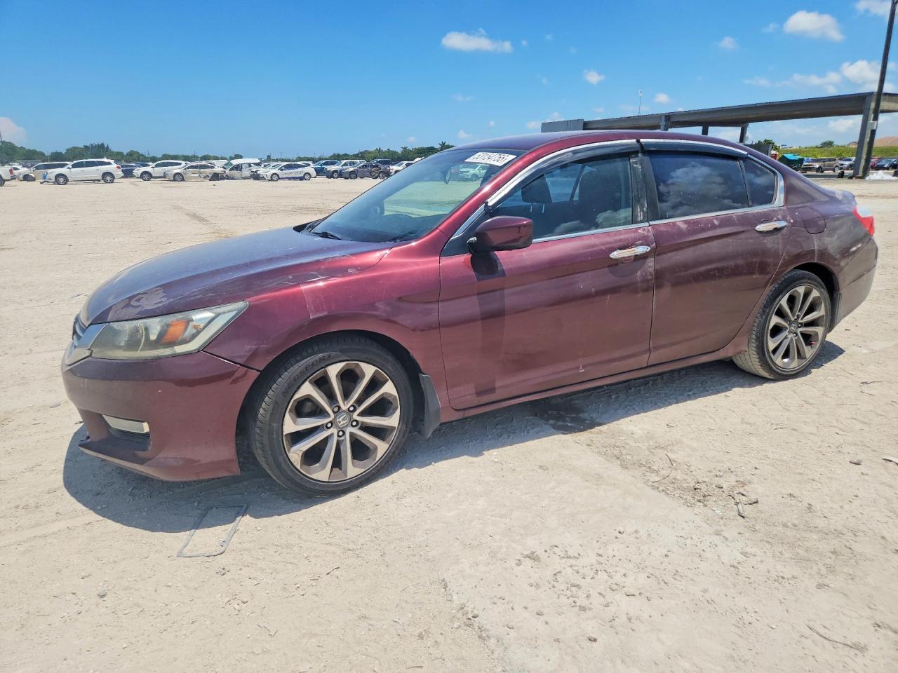 Salvage Honda Accord Image