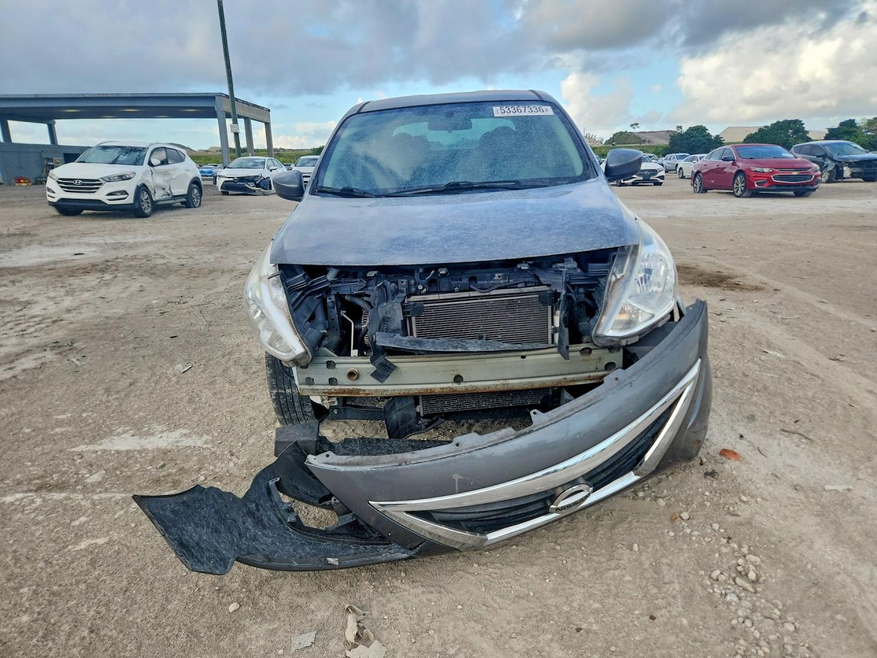 Nissan Versa 1.6 S Plus