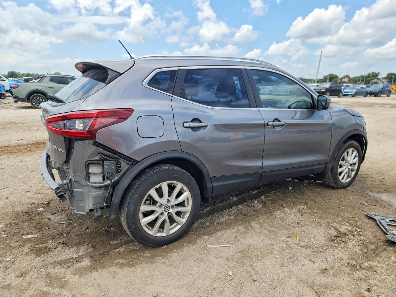 Nissan Rogue Sv