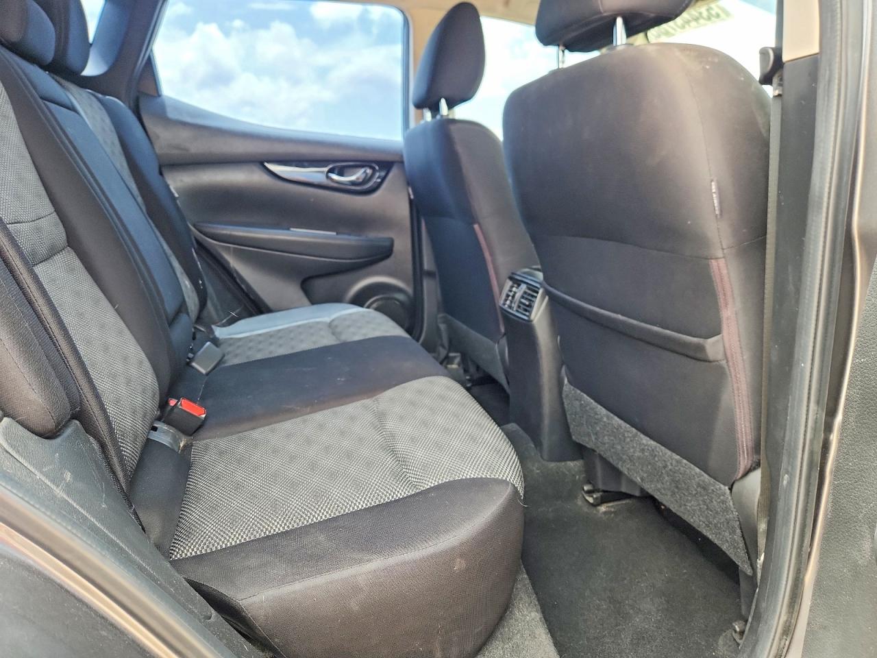 Nissan Rogue Sv
