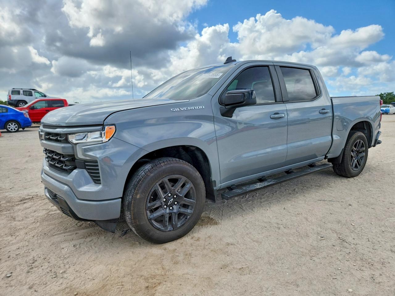 Salvage Chevrolet Silverado Image