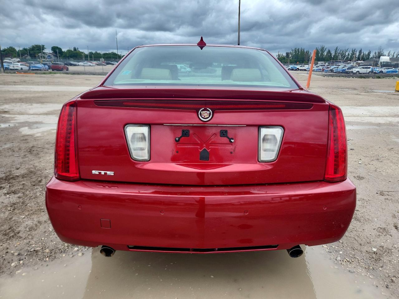 Cadillac STS Luxury Performance