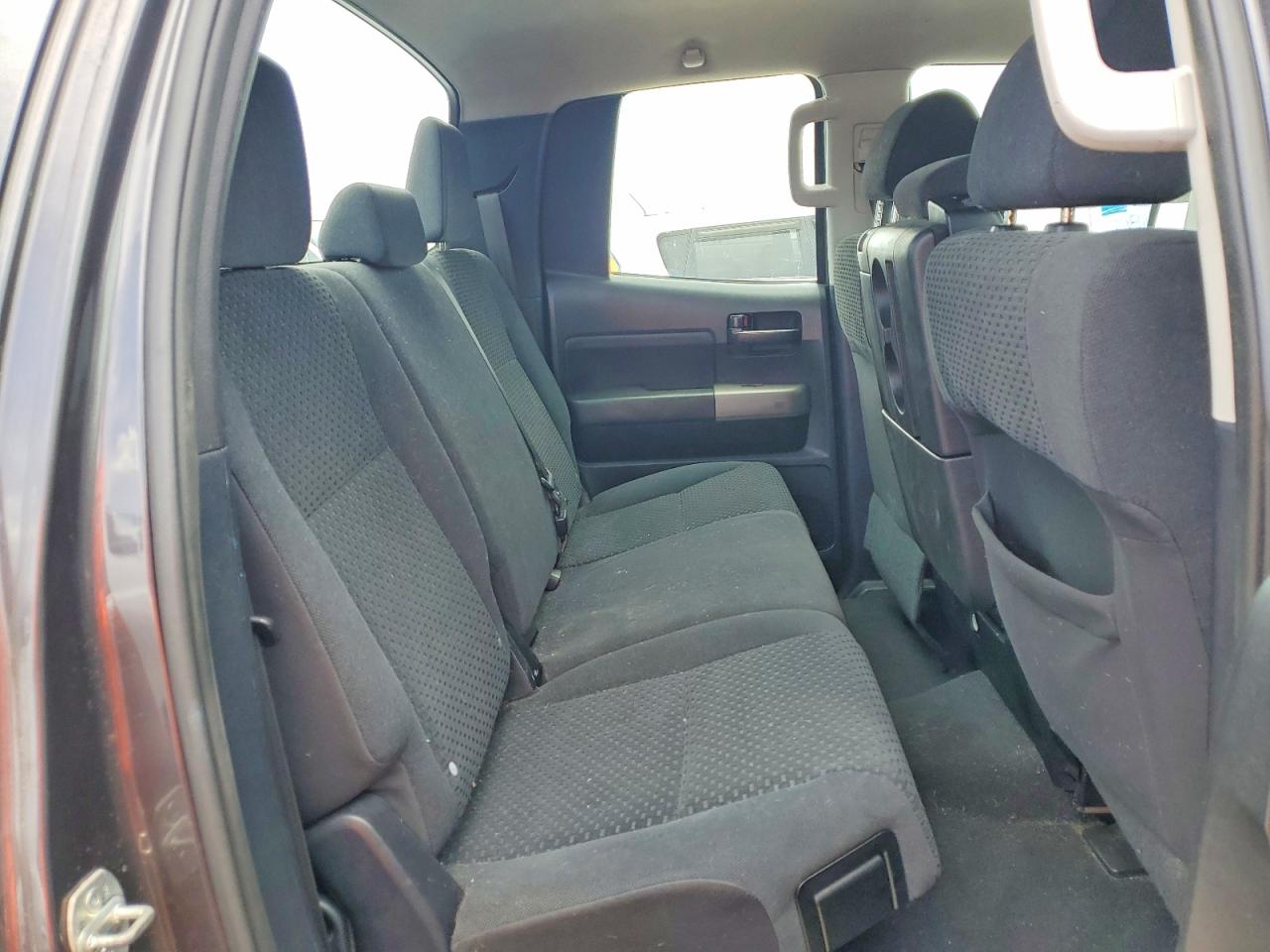 Toyota Tundra Double Cab Sr5
