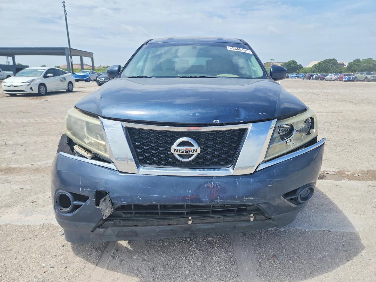 Nissan Pathfinder S