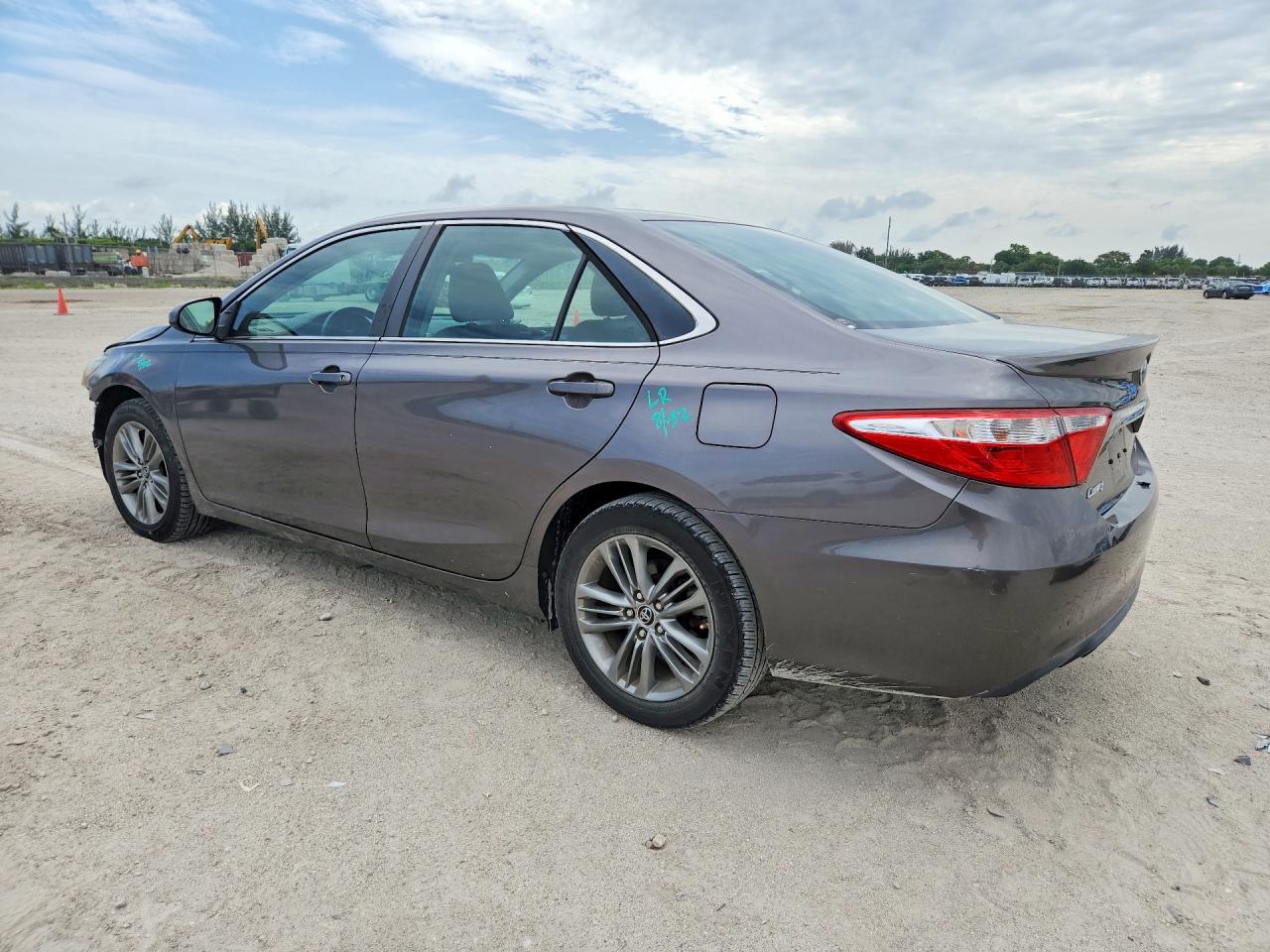 Toyota Camry Se